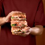 Alimentação equilibrada: confira três receitas práticas e ricas em proteínas para o dia a dia