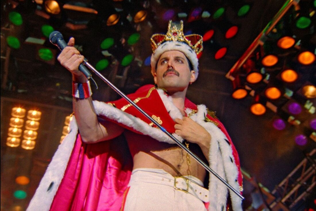 História restaurada em 4K: ‘Queen Budapest’ leva o último show gravado da banda aos cinemas de Pernambuco