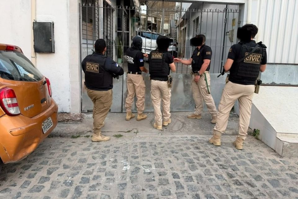 Polícia Civil realiza operação contra tráfico de drogas e lavagem de dinheiro em três estados