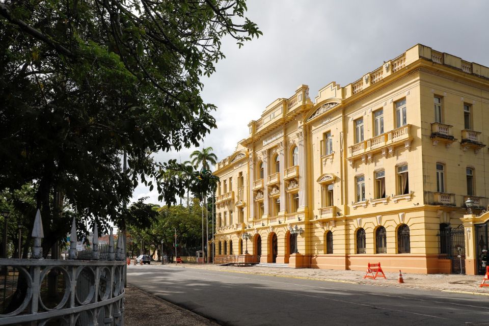 Governo de Pernambuco muda data do ponto facultativo do Dia do Servidor; confira