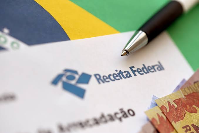 Receita Federal envia cartas para contribuintes com pendências no Imposto de Renda
